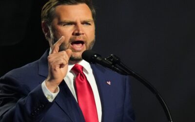 J.D. Vance a manifestante con bandera de México: “Si tanto te gusta, vete para allá”