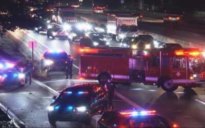 Accidente automovilístico deja 1 muerto y 1 herido grave.