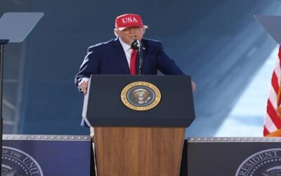 Trump anuncia plan por 6.600 millones de dólares para expandir fabricación de submarinos.