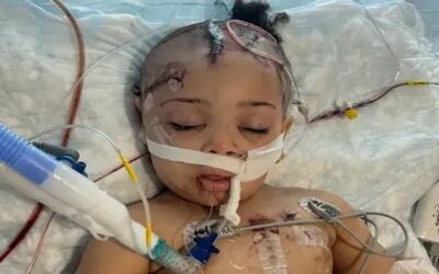 Niña apuñalada junto a su madre lucha por su vida. Su tío cuenta la tragedia que vive la familia.