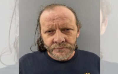 Hombre de Charlestown acusado de manejo bajo la influencia luego de casi atropellar a policía